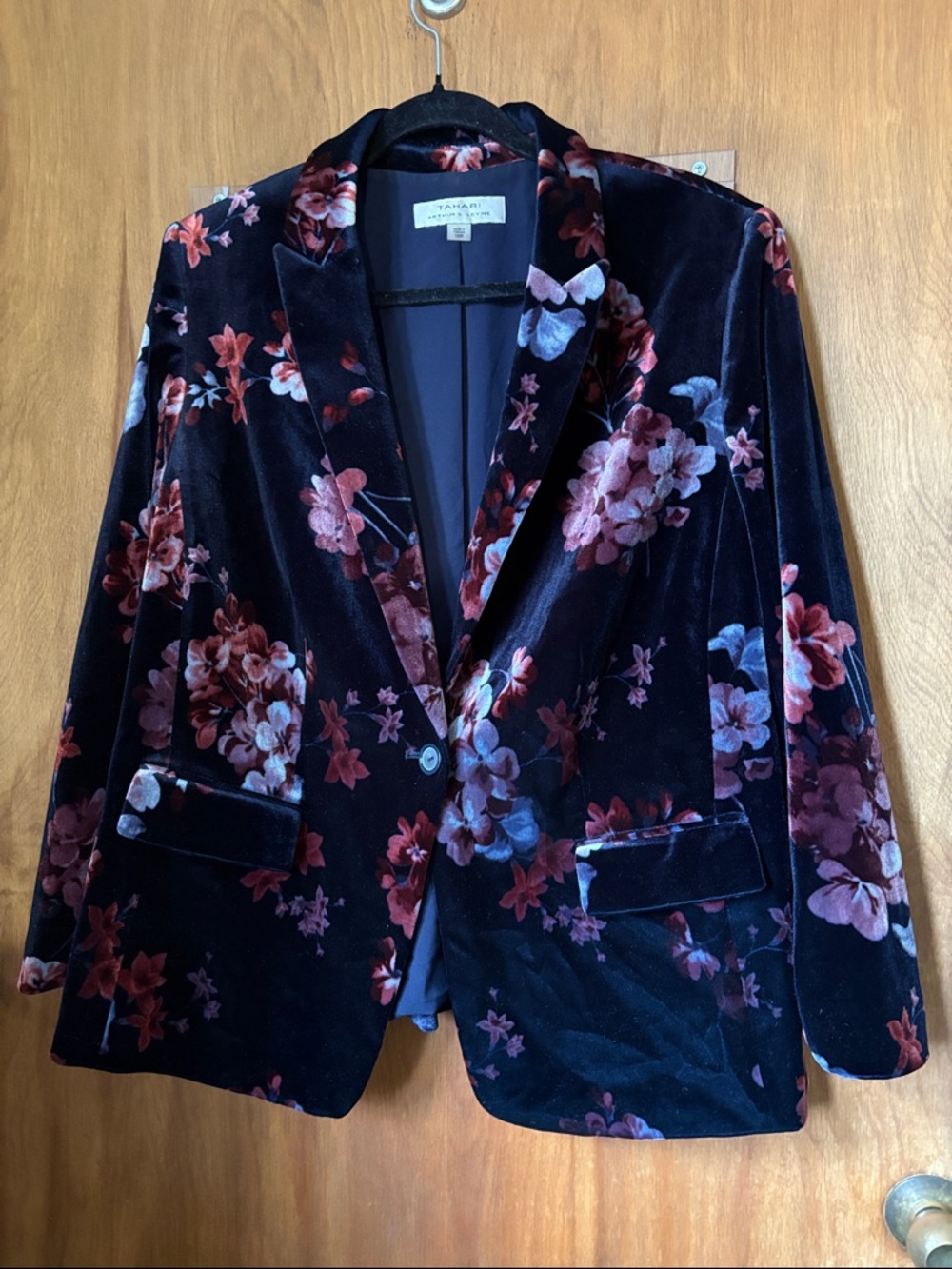 Tahari Arthur S. Levine Velvet Floral Blazer
